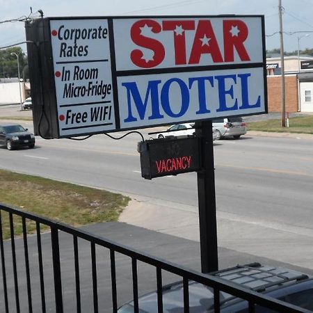 Star Motel Macomb Bagian luar foto