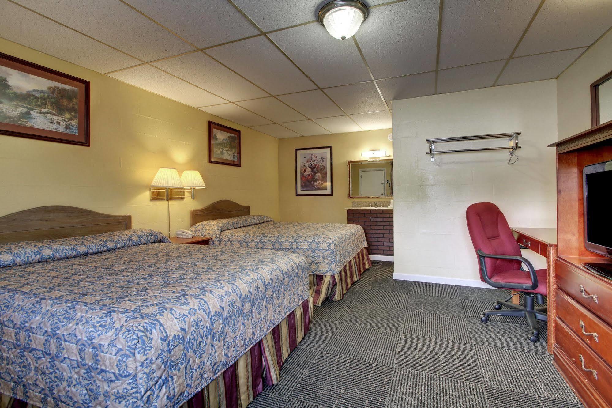 Star Motel Macomb Bagian luar foto